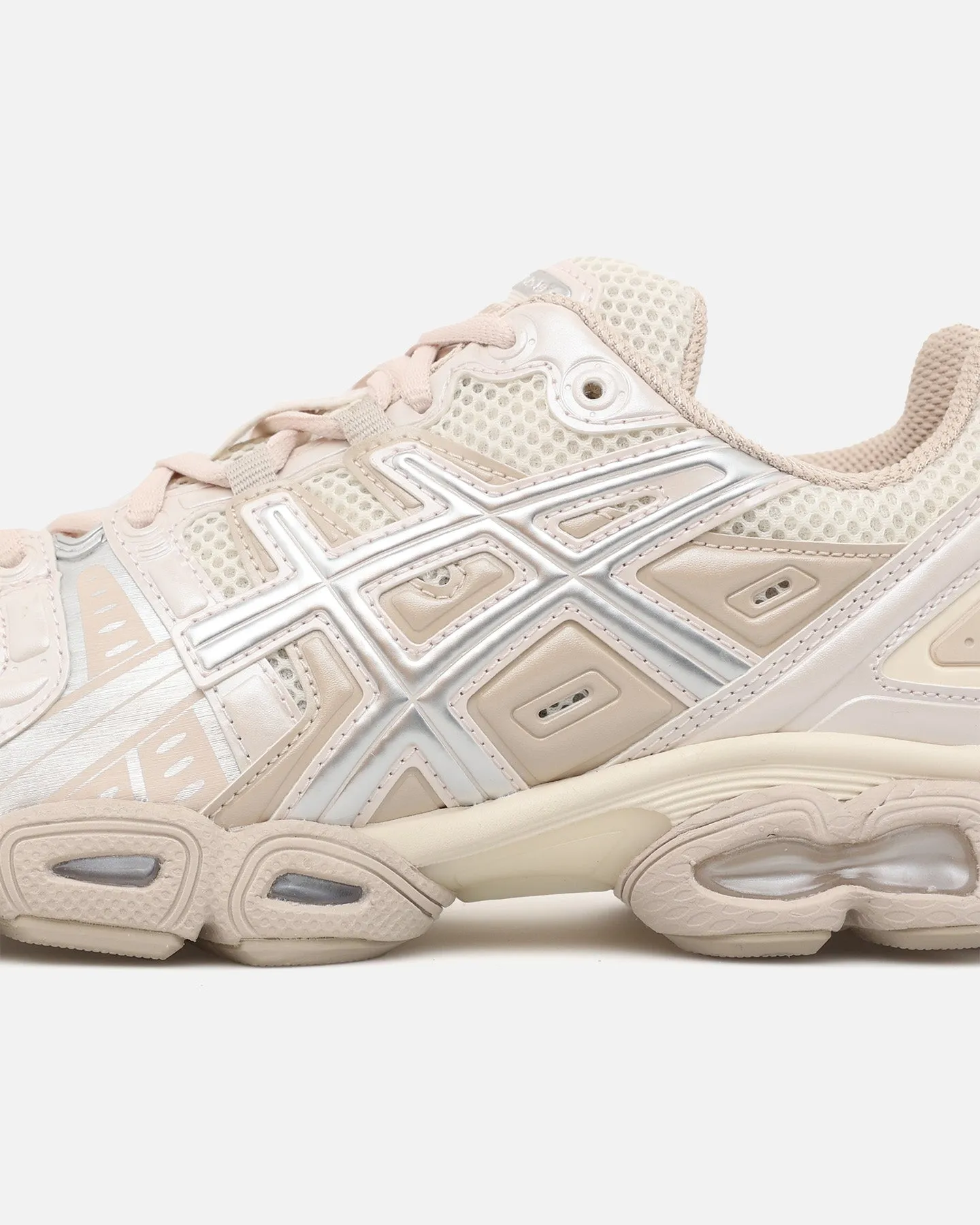 Asics Women's GEL-NIMBUS 9 Cream/Mineral Beige