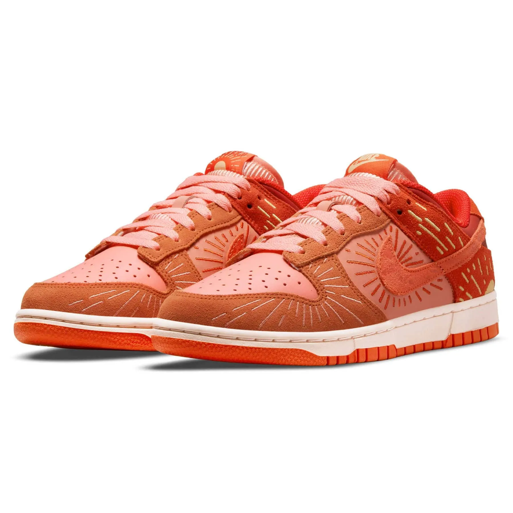 Nike Dunk Low Wmns 'Winter Solstice'