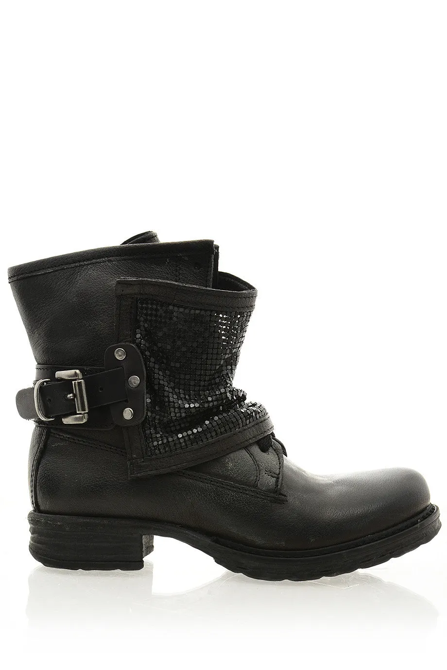 VERONIC Black Studded Boots