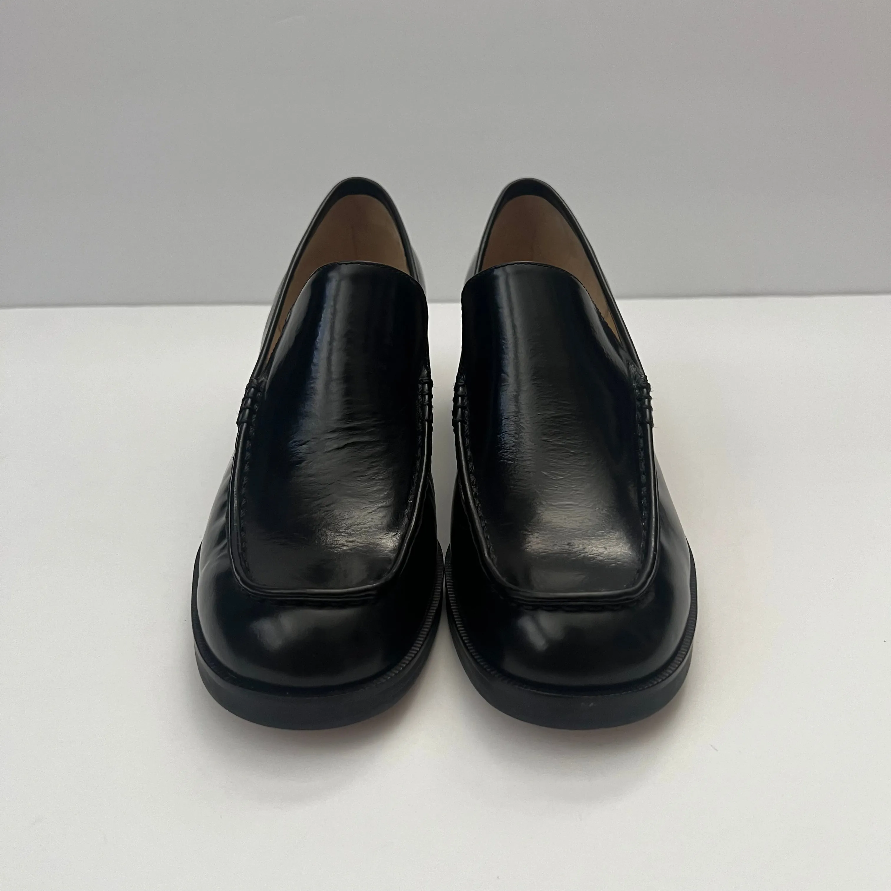 Vintage GAP Heel Loafer in Black